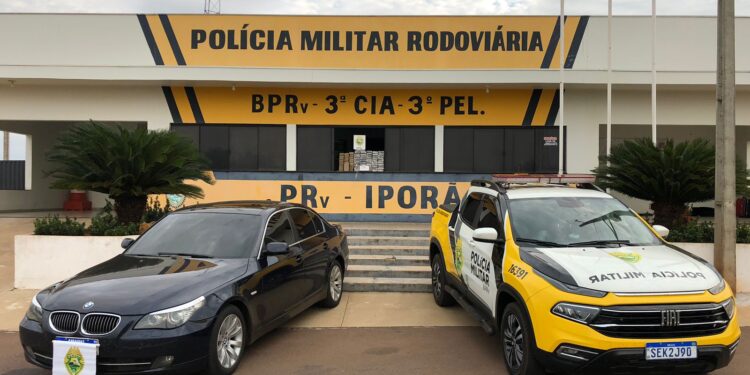  Polícia apreende BMW carregada de drogas, no Paraná