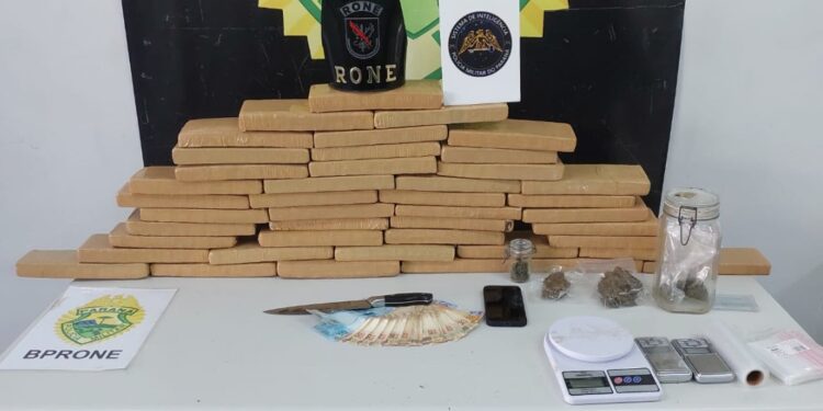  RONE localiza depósito de maconha no bairro Vista Alegre em Curitiba