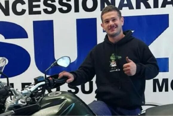  Motociclista morre após ser atingido por urubu em rodovia
