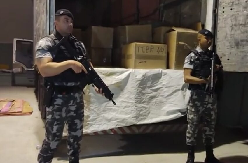  PM estoura depósito e apreende R$ 3 milhões em contrabando