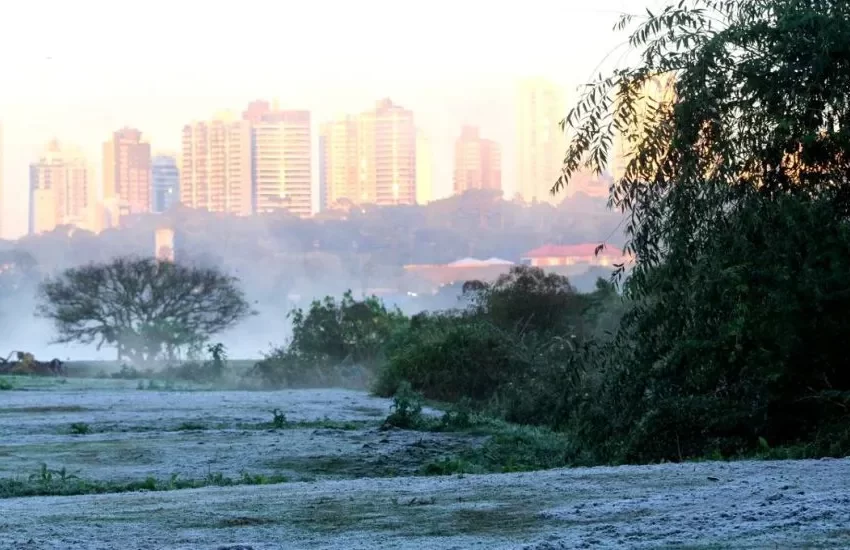  Com mínima de -5,3°C, Paraná tem o dia mais frio do ano