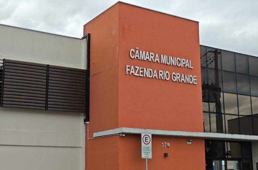  Câmara vai votar projeto de lei que visa frear super salários do funcionalismo público de FRG