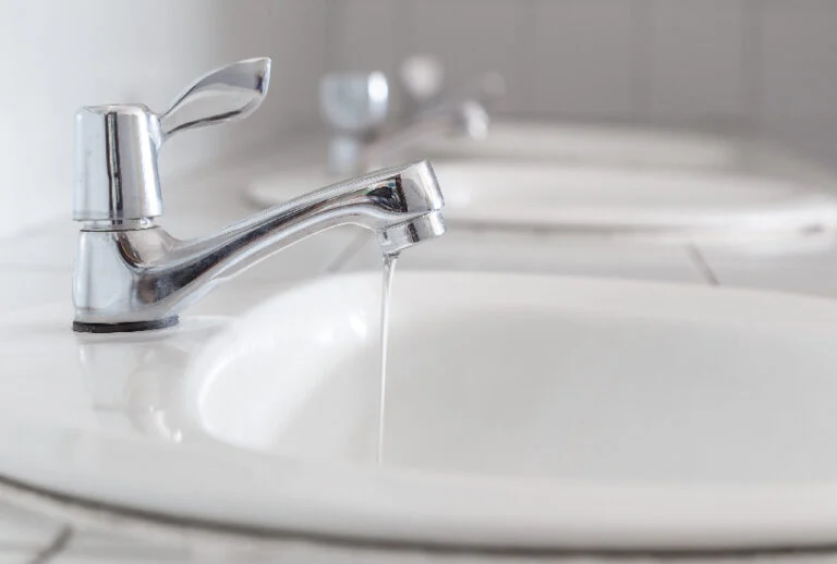  Falta de água na Grande Curitiba pode afetar seis bairros