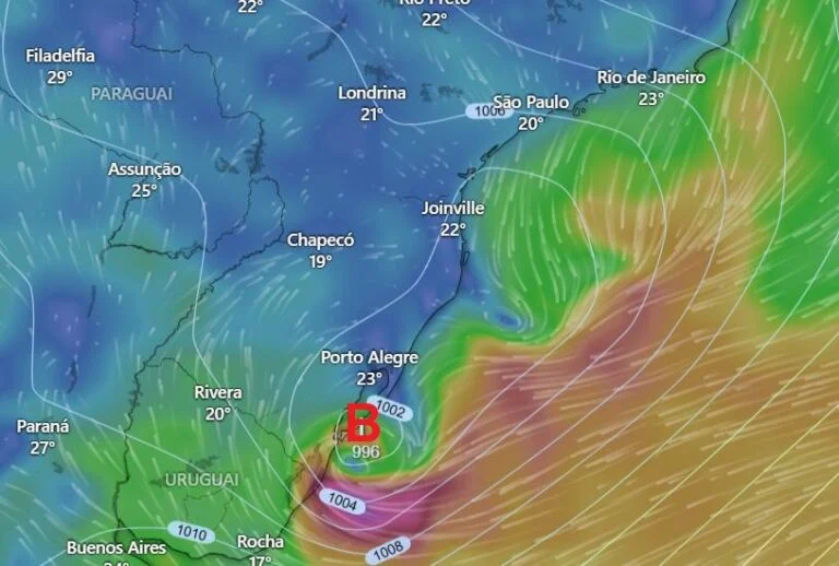  Alerta de ciclone subtropical: fenômeno pode avançar no Sul do Brasil