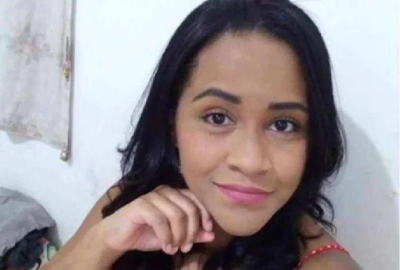  Homem enforca e mata companheira asfixiada com travesseiro