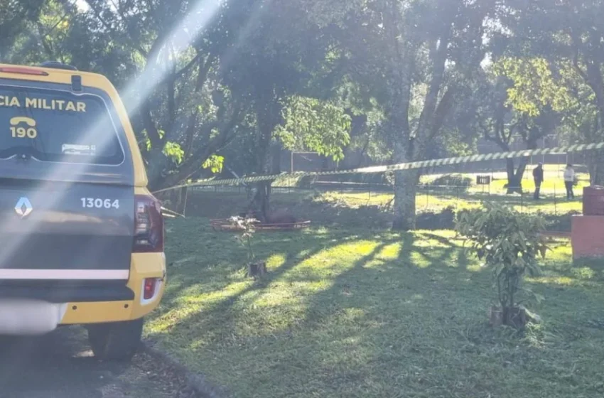  Corpo de idoso é encontrado no Rio Atuba, em Curitiba