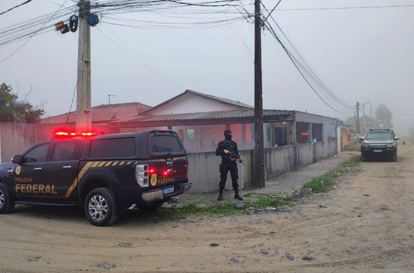  PF deflagra Operação Trama de Aço para desmantelar organização criminosa de tráfico internacional de armas